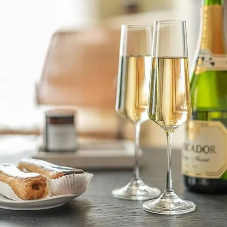 3#two Bedrooms#champs Elysees#arc De Triomphe#ac Apartment