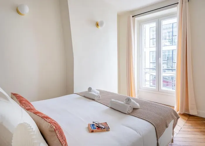 3#two Bedrooms#champs Elysees#arc De Triomphe#ac *