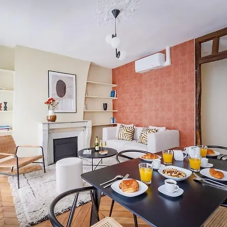 3 Two Bedrooms Champs Elysees Arc De Triomphe Ac * パリ